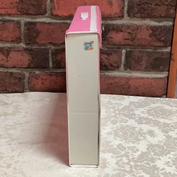 Liddle Kiddle Collector Case + Doll - Picture 7 of 13